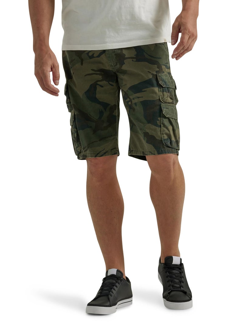 Wrangler Authentics شورت كارغو تويل مميز، تمويه أخضر غامق، 32 - Image 1